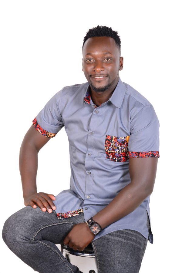 Safari Adventure - African Shirt -AshGrey with collar and button down design